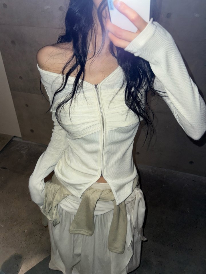 Rare Closet - Korean Women Fashion - #momslook - Bust Shirring Zip-Up - 5