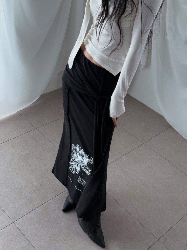 Rare Closet - Korean Women Fashion - #momslook - Off Seam Tie Skirt - 12