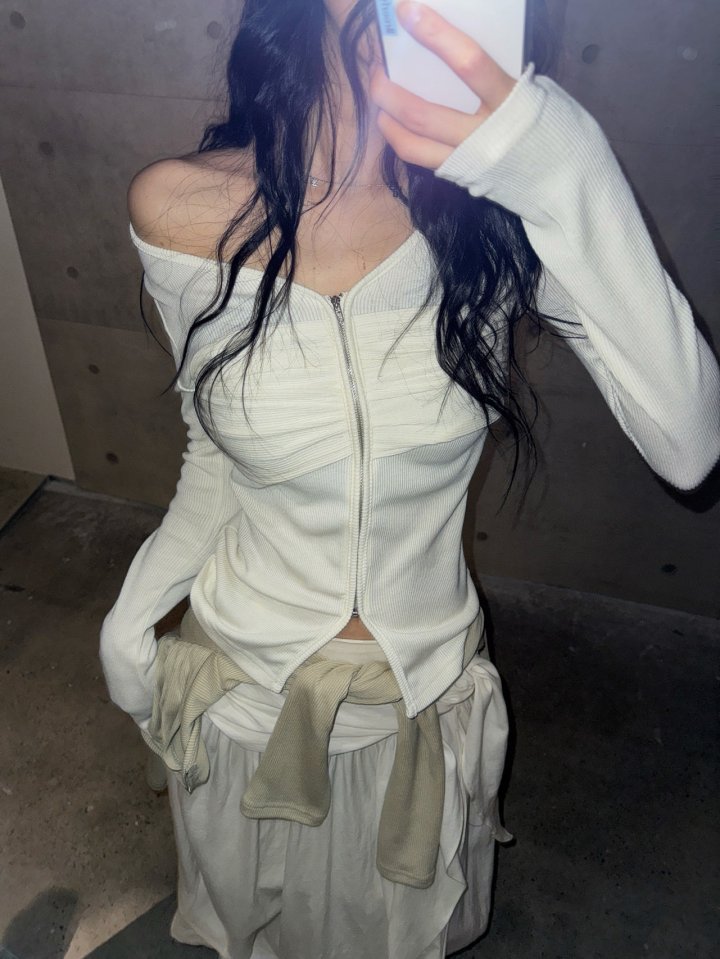 Rare Closet - Korean Women Fashion - #momslook - Bust Shirring Zip-Up - 4