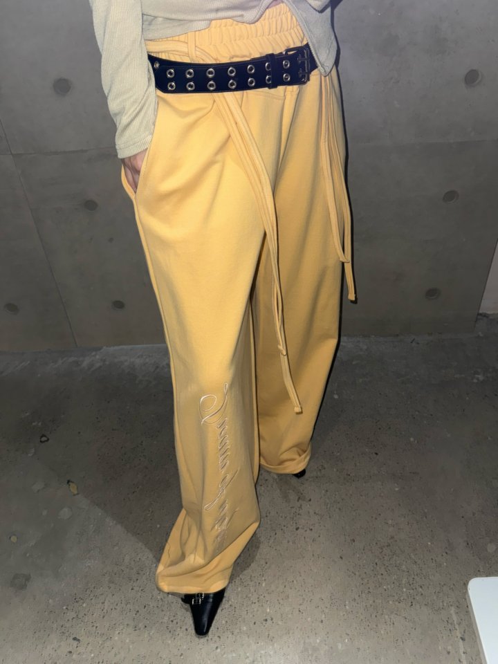 Rare Closet - Korean Women Fashion - #womensfashion - Lettering Embroidery Wide Pants - 11
