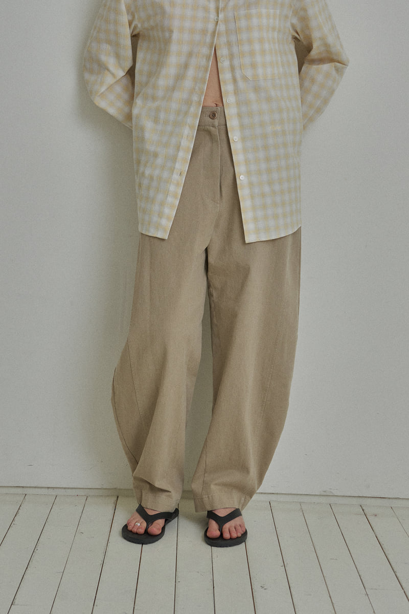 Reirai - Korean Women Fashion - #womensfashion - Cationic Curved Cotton Pants - 4