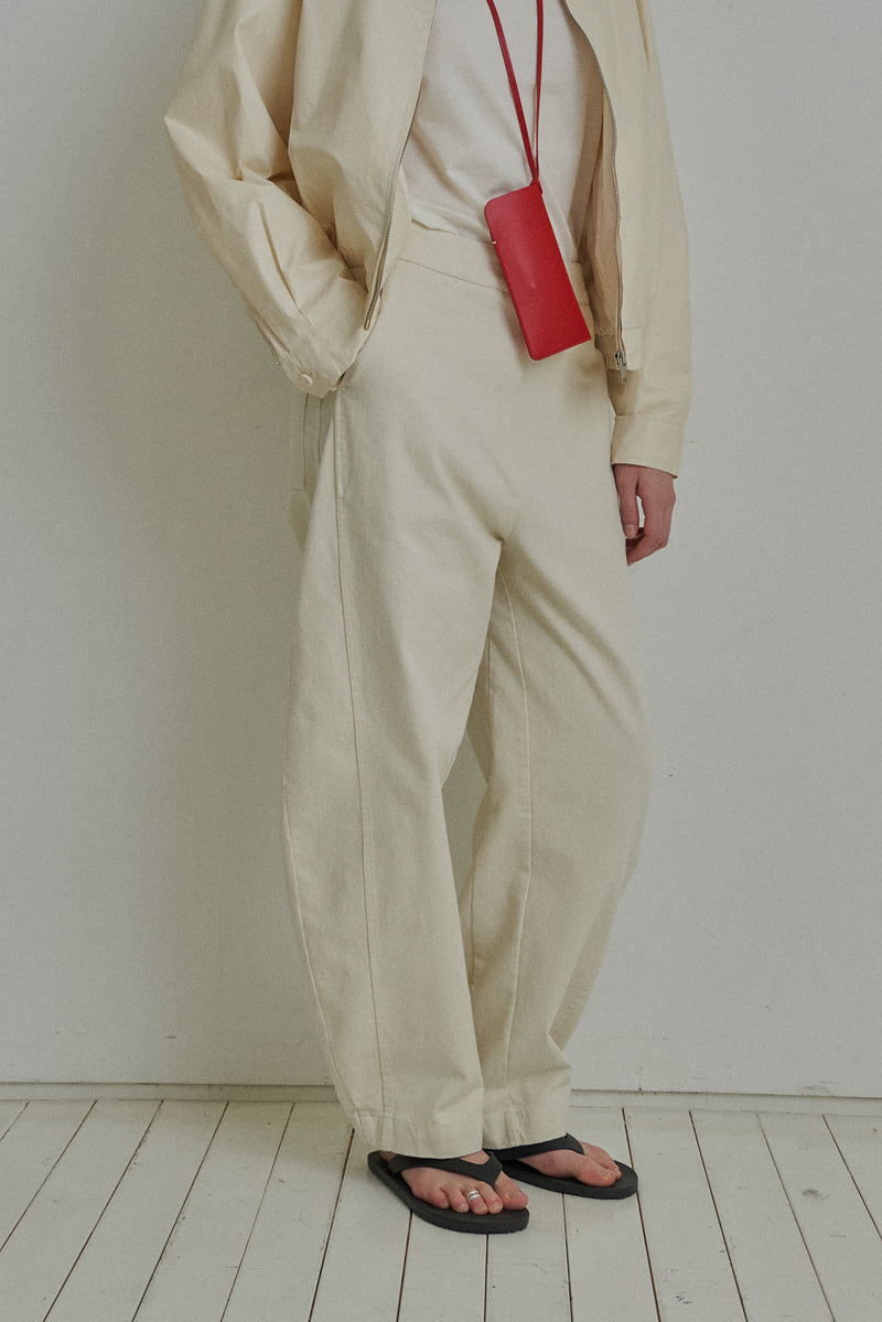Reirai - Korean Women Fashion - #momslook - Cationic Curved Cotton Pants - 8