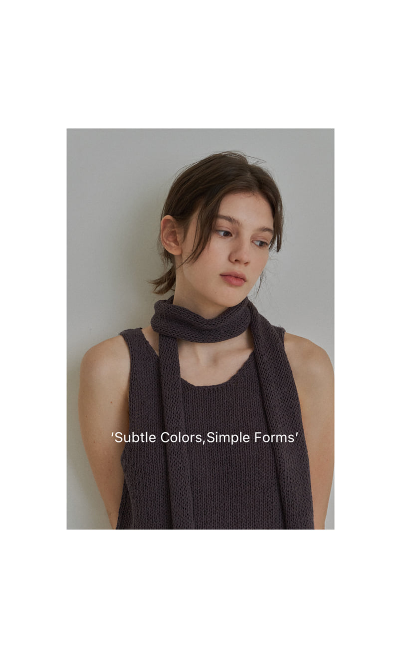Reirai - Korean Women Fashion - #womensfashion - Soap Muffler Sleeveless Set - 4