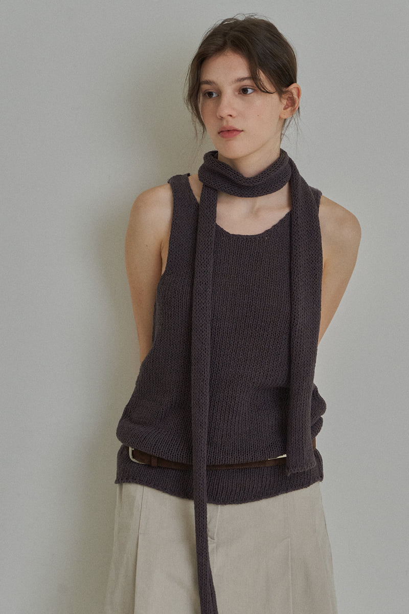 Reirai - Korean Women Fashion - #momslook - Soap Muffler Sleeveless Set - 5