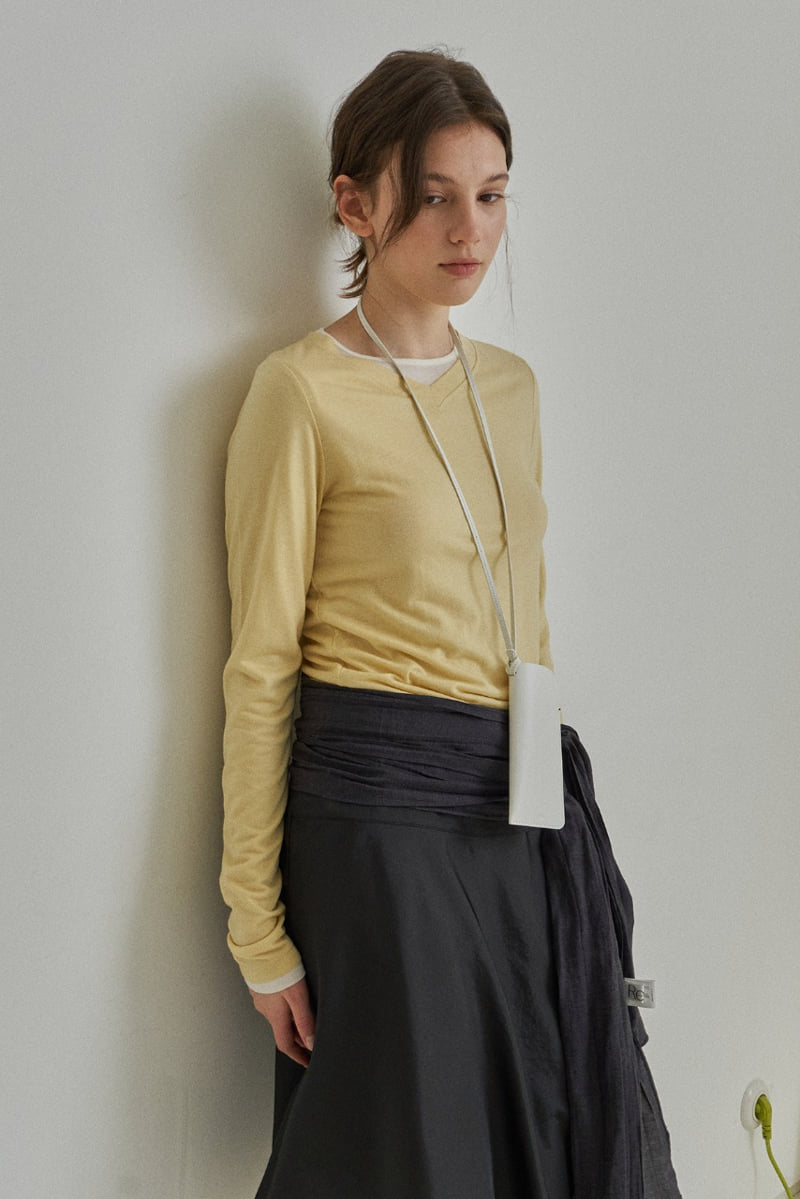 Reirai - Korean Women Fashion - #thelittlethings - Layered V-Neck Tee