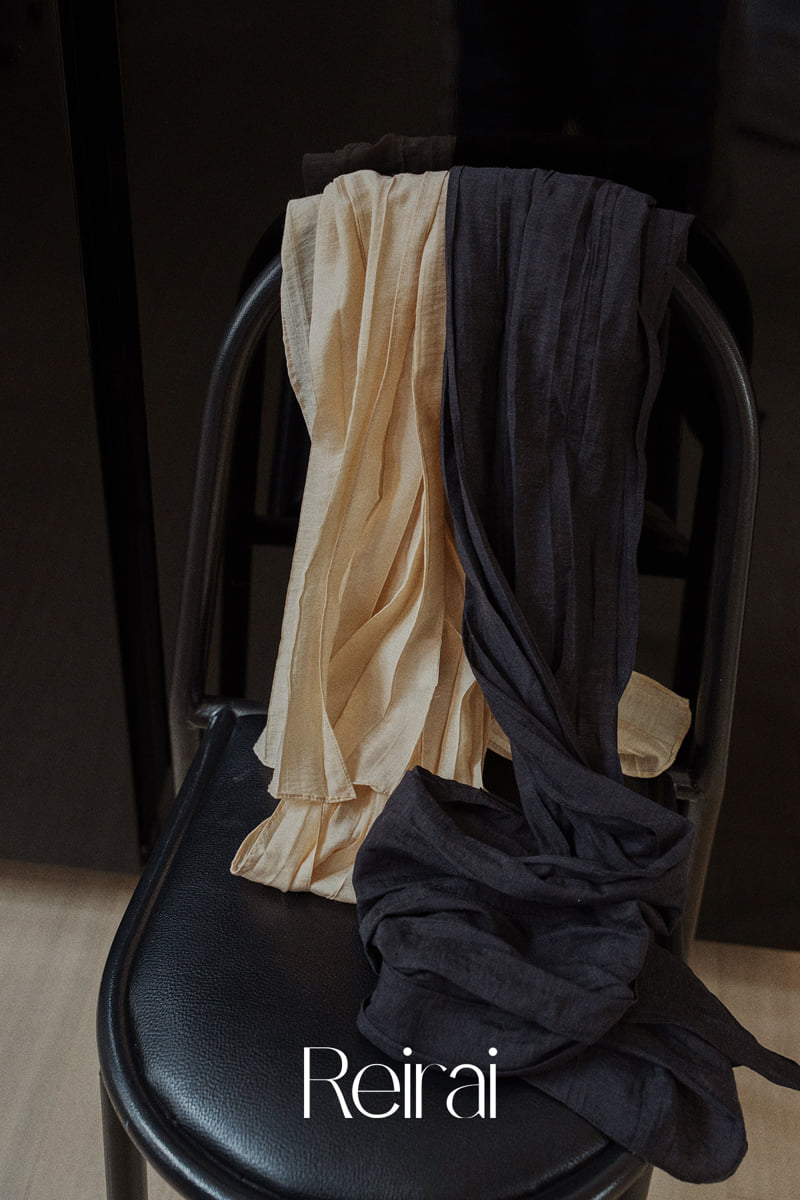 Reirai - Korean Women Fashion - #momslook - Pleated Silk Scarf - 4