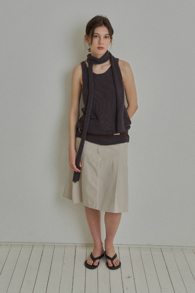 Reirai - Korean Women Fashion - #womensfashion - Soap Muffler Sleeveless Set