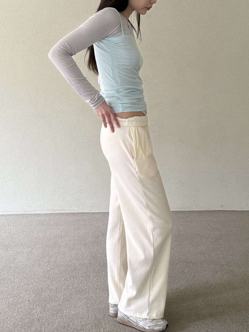 Roomk - Korean Women Fashion - #momslook - Triple Line Sleeveless Top - 6