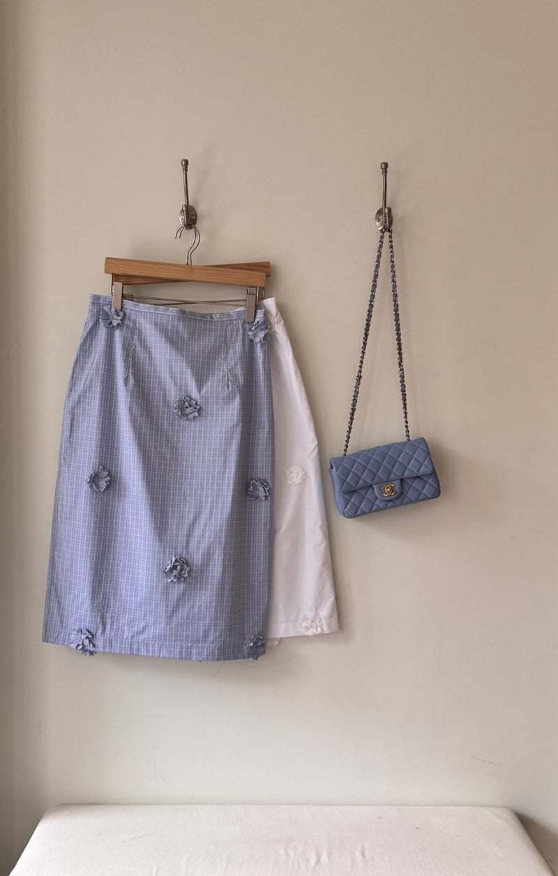 Roomk - Korean Women Fashion - #momslook - Flower Skirt