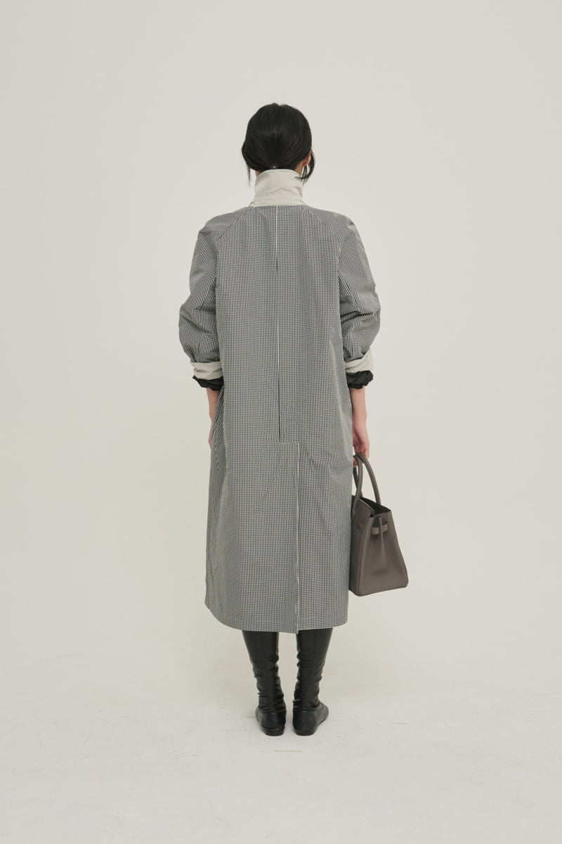 Roomk - Korean Women Fashion - #momslook - Two-Face Trench Coat - 10