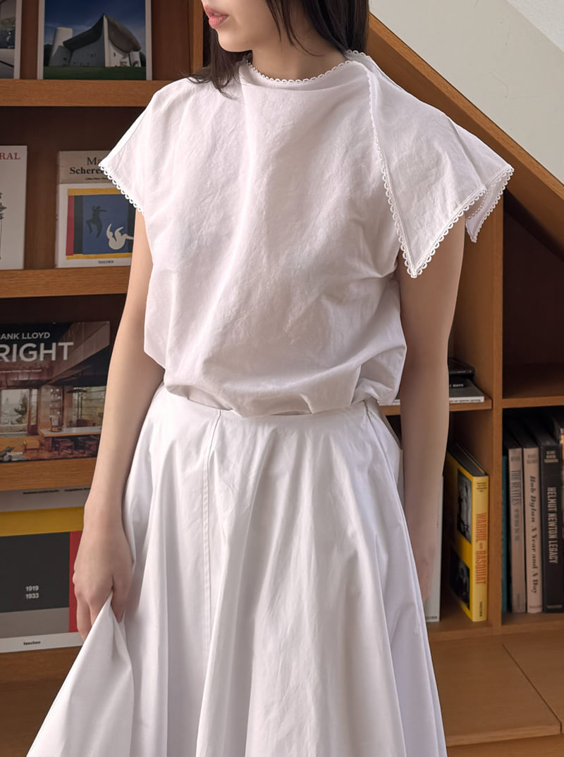 Roomk - Korean Women Fashion - #pursuepretty - Unbalance Blouse - 2