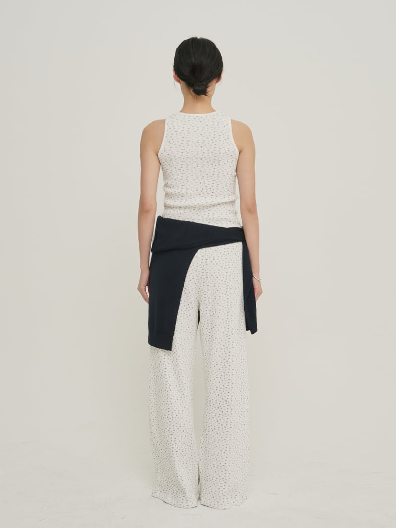 Roomk - Korean Women Fashion - #womensfashion - Waffle Sleeveless Top - 9