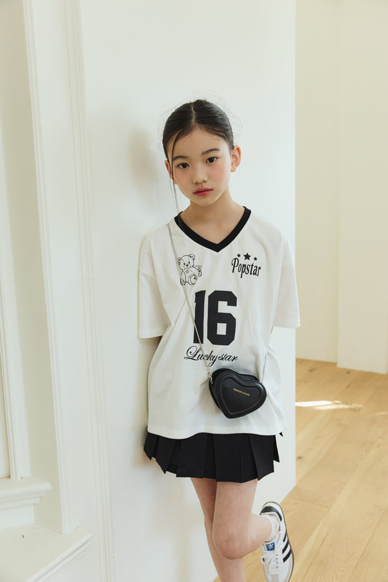 Sm2 - Korean Children Fashion - #stylishchildhood - V-Neck Bear Tee