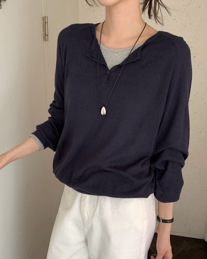 Something Else - Korean Women Fashion - #restrostyle - Senz Waffle Sweatshirt
