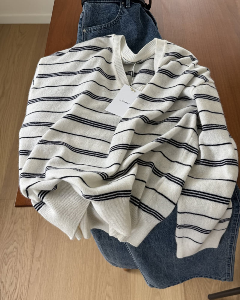 Something Else - Korean Women Fashion - #thelittlethings - Cozy Stripe V-Neck Knit - 8