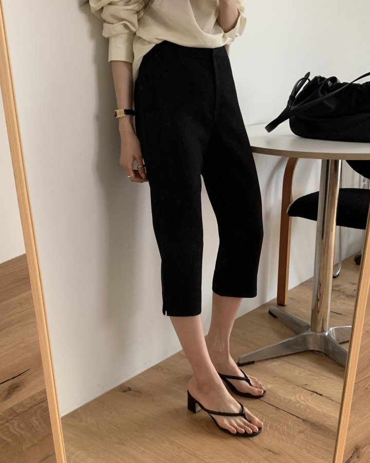 Something Else - Korean Women Fashion - #womensfashion - Dua Capri Pants - 6