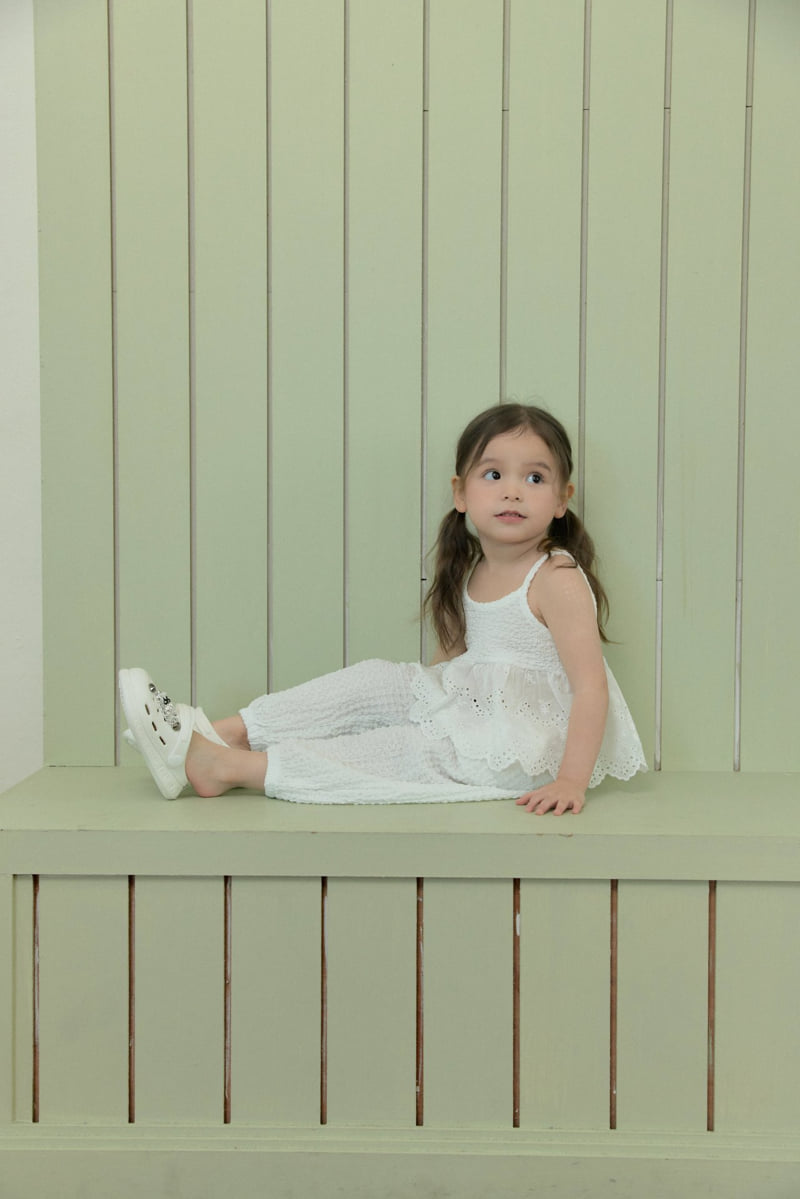 Stella & K - Korean Children Fashion - #fashionkids - Embossed Pants - 3