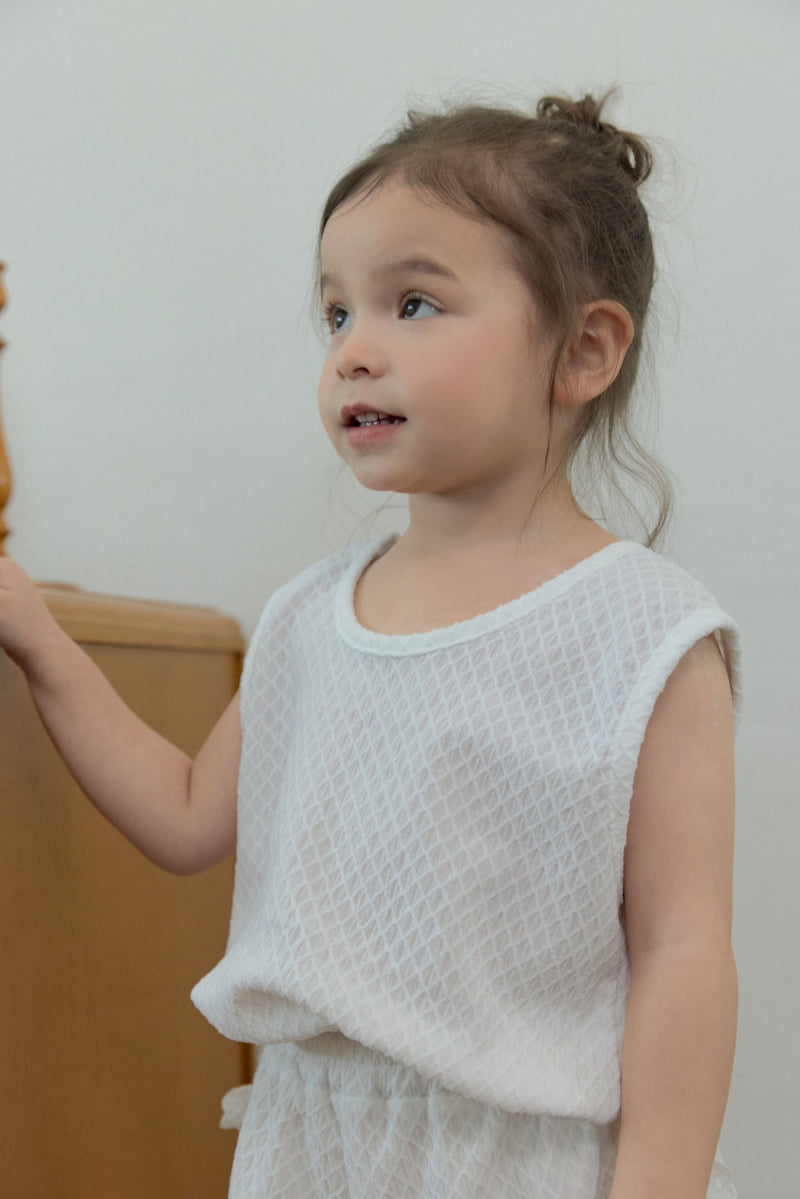 Stella & K - Korean Children Fashion - #kidsshorts - Lace Vest Set - 3