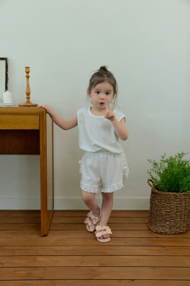 Stella & K - Korean Children Fashion - #kidsshorts - Lace Vest Set - 4