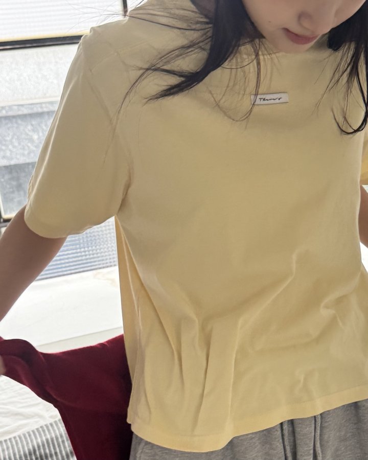 Theres - Korean Women Fashion - #momslook - Slit Tee - 3