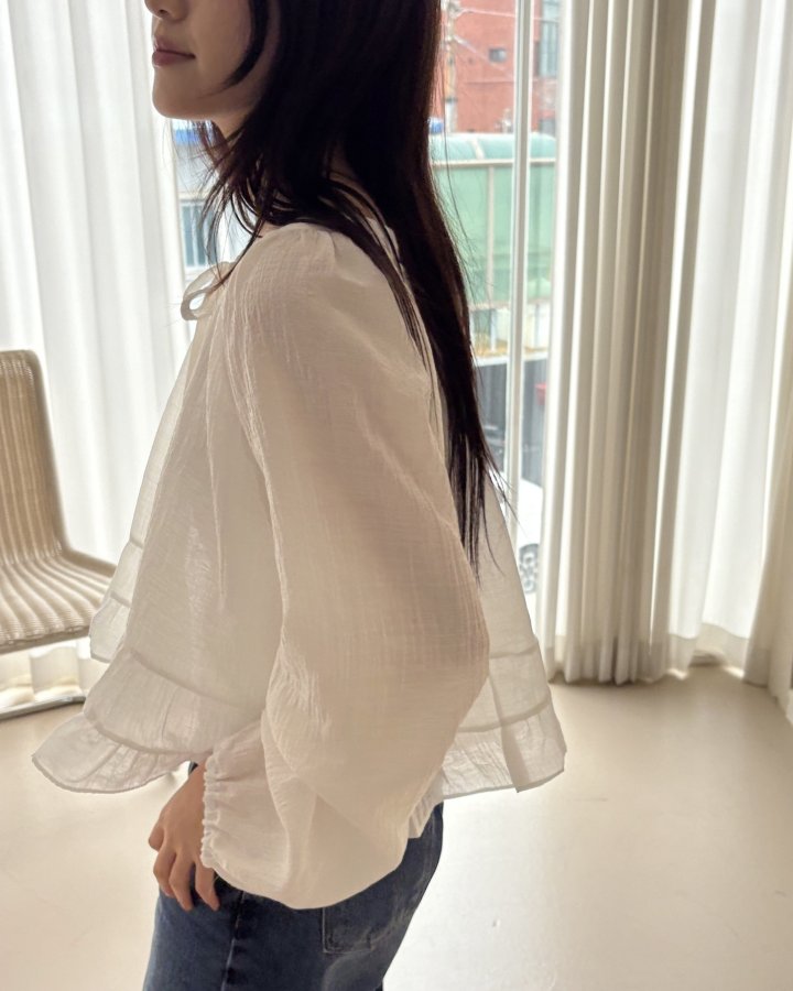 Theres - Korean Women Fashion - #romanticstyle - Daisy Blouse - 2