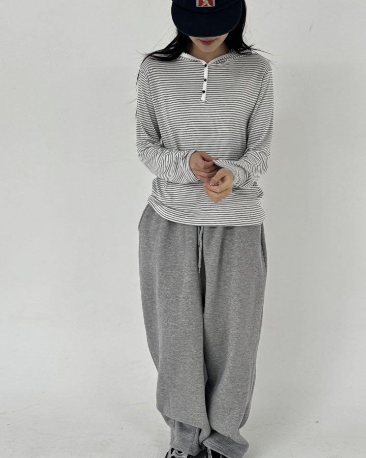 Theres - Korean Women Fashion - #romanticstyle - Alex Hoodie