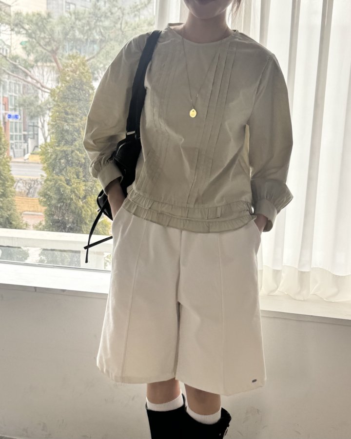 Theres - Korean Women Fashion - #vintageinspired - Bermuda Pants - 4