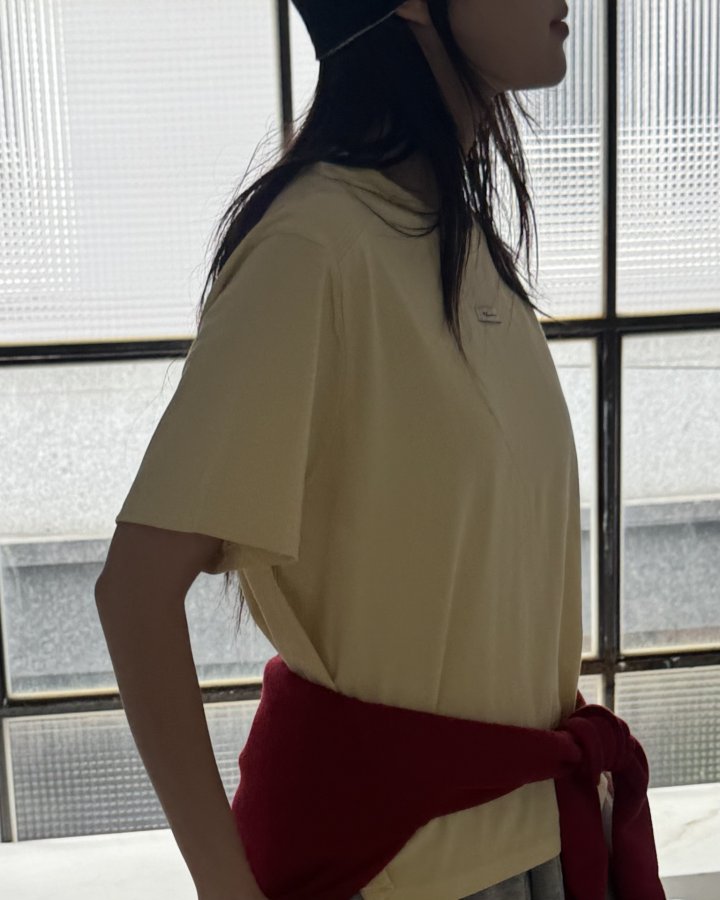 Theres - Korean Women Fashion - #momslook - Slit Tee - 4