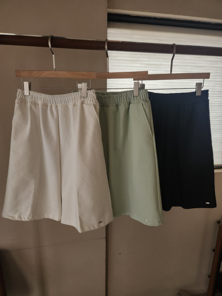 Theres - Korean Women Fashion - #womensfashion - Bermuda Pants - 2
