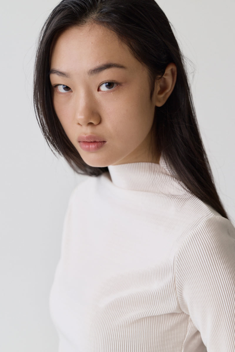 Understanding - Korean Women Fashion - #womensfashion - Sleeve Slit Pleats Tee - 6