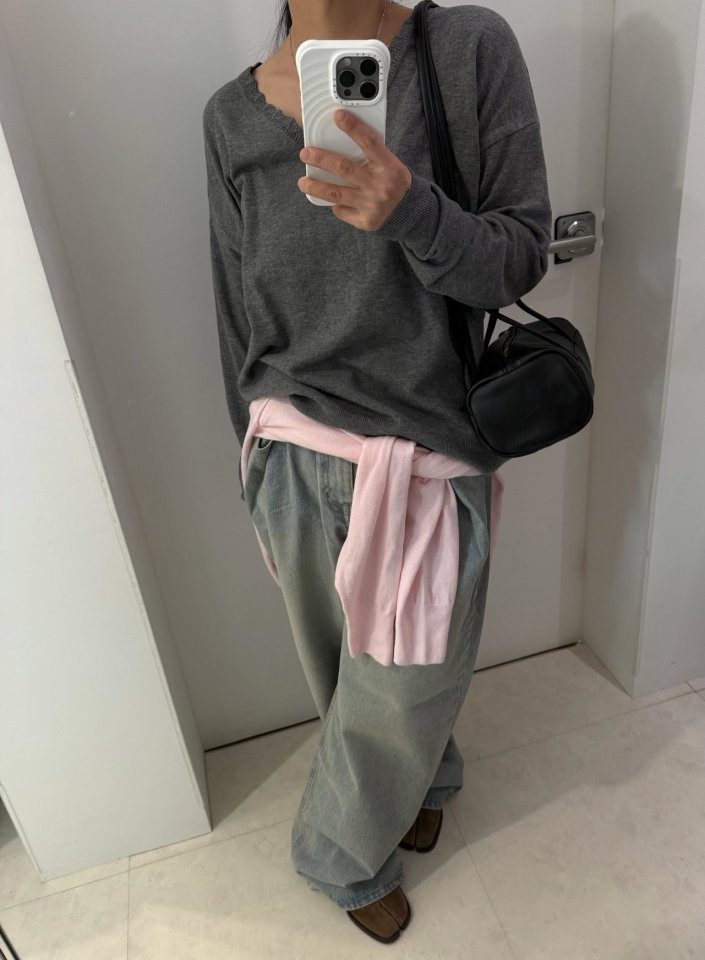 Uoov - Korean Women Fashion - #momslook - Pra V Knit - 5