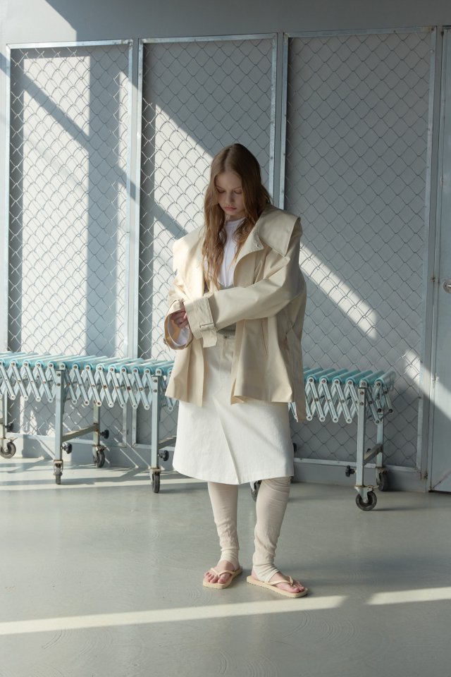 Uoov - Korean Women Fashion - #womensfashion - Bold Collar Trench Jacket - 4