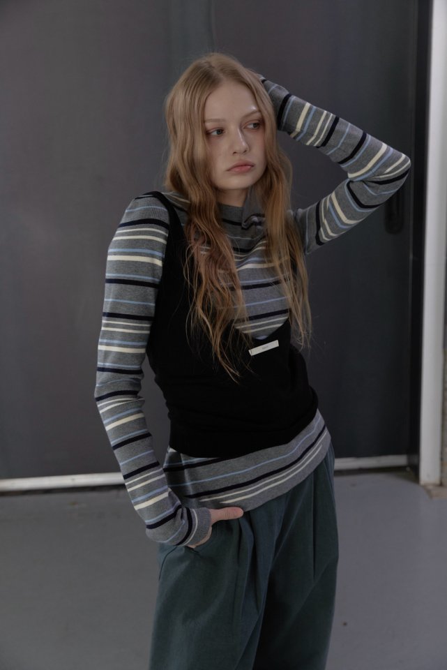 Uoov - Korean Women Fashion - #momslook - Shoulder Knit - 5
