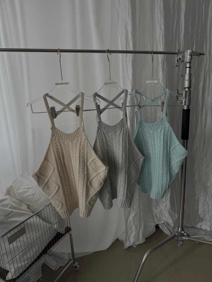 Uoov - Korean Women Fashion - #vintageinspired - Olson Bustier