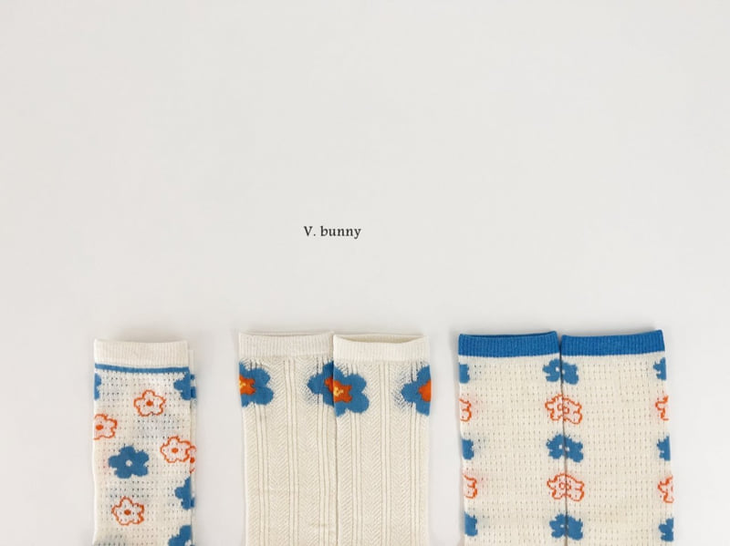 V Bunny - Korean Children Fashion - #kidzfashiontrend - Blue Flower Socks Set - 2