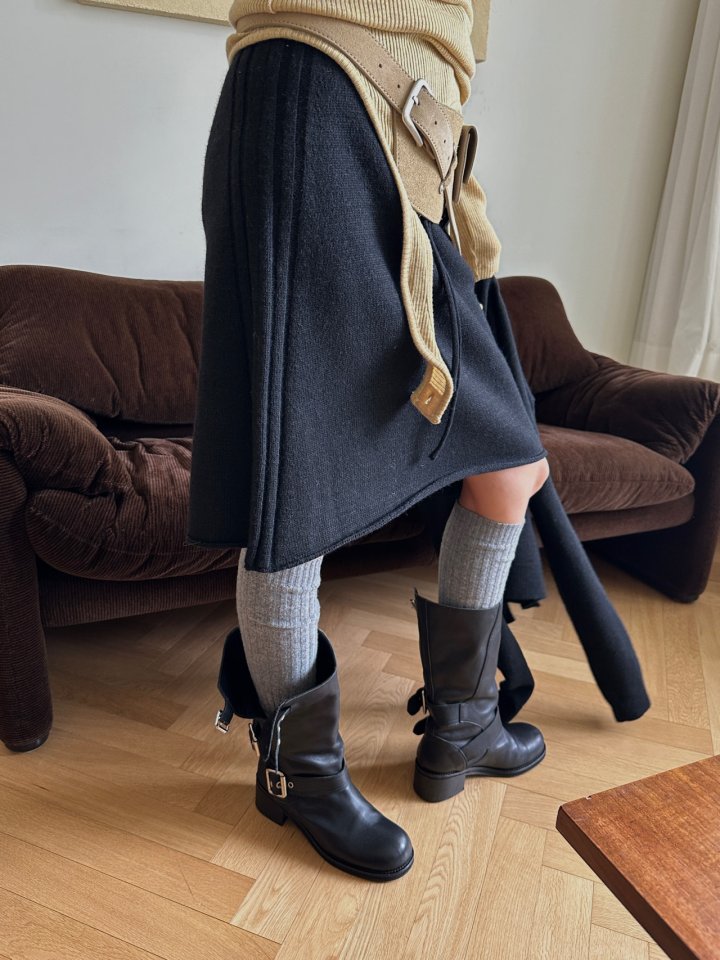 Wearableremake - Korean Women Fashion - #momslook - Rubber Skirt - 10