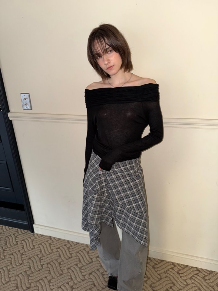 Wearableremake - Korean Women Fashion - #womensfashion - Lowell Off-Shoulder Tee - 12