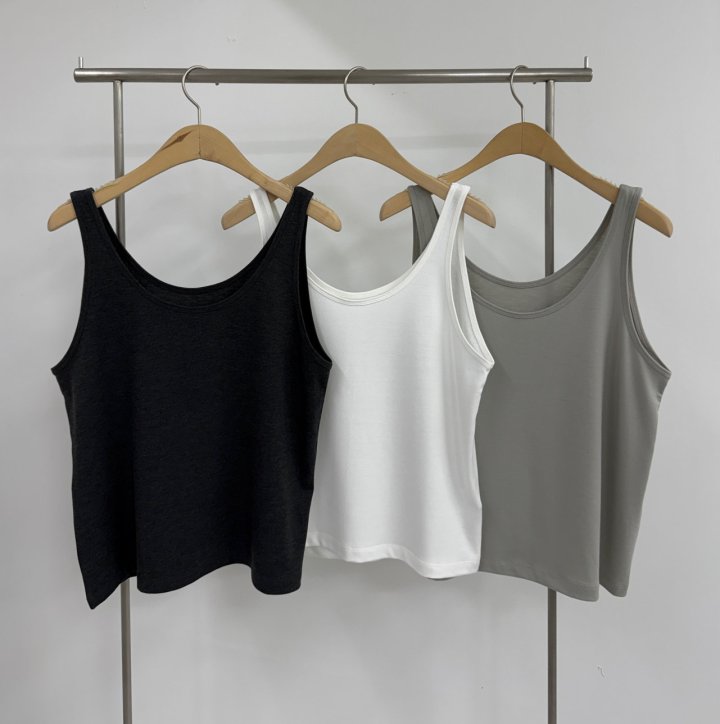 Yikho - Korean Women Fashion - #momslook - Mild Sleeveless - 2