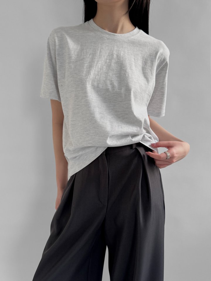 Yikho - Korean Women Fashion - #momslook - Kuho Short-Sleeve Tee - 6