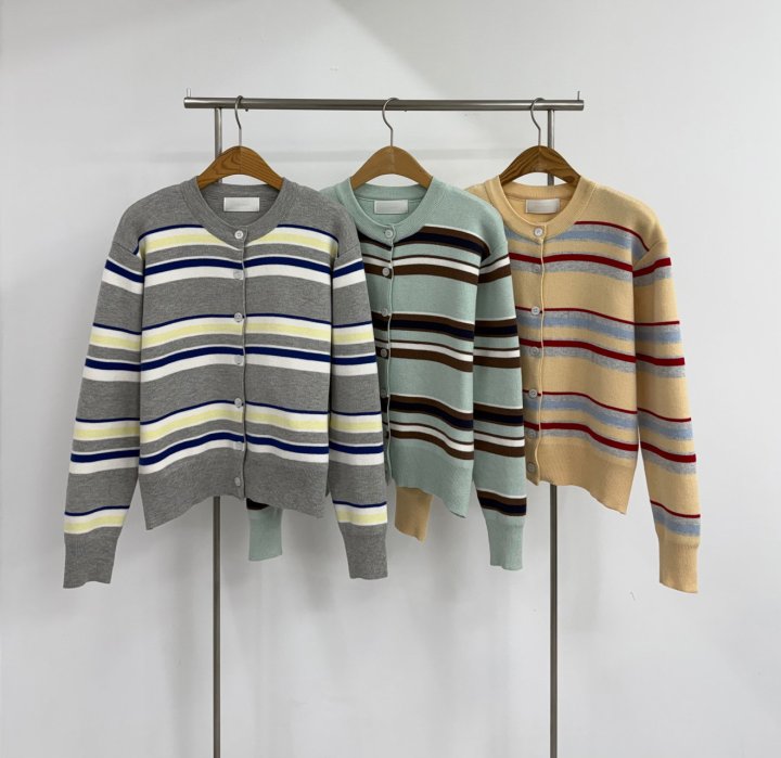 Yikho - Korean Women Fashion - #restrostyle - Wendy Y Cardigan - 11
