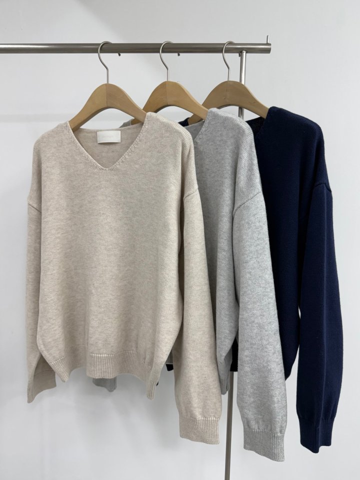 Yikho - Korean Women Fashion - #shopsmall - Herasi V Knit - 11
