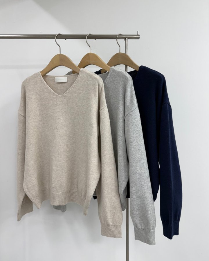 Yikho - Korean Women Fashion - #thatsdarling - Herasi V Knit - 12
