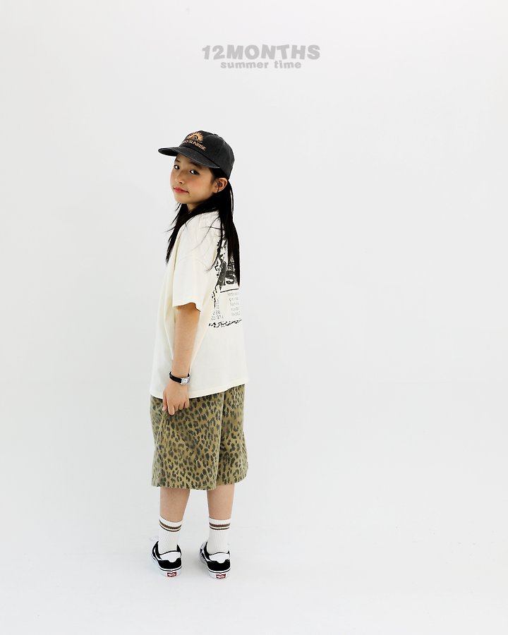 12 Month - Korean Women Fashion - #restrostyle - Oasis Tee (with Mom) - 4