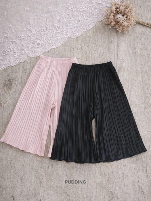 Pleated Pants Pleated Pants