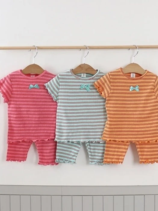 Eyelet Striped Set Eyelet Striped Set