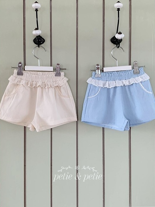 Cream Lace Shorts Cream Lace Shorts
