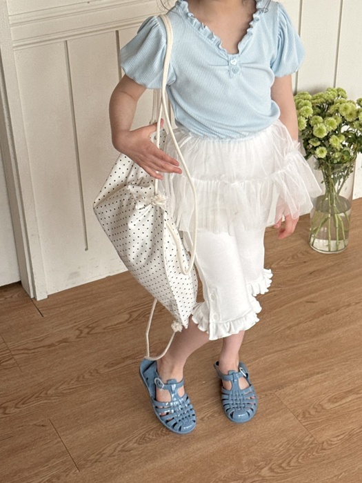 Capri Frill Pants Capri Frill Pants
