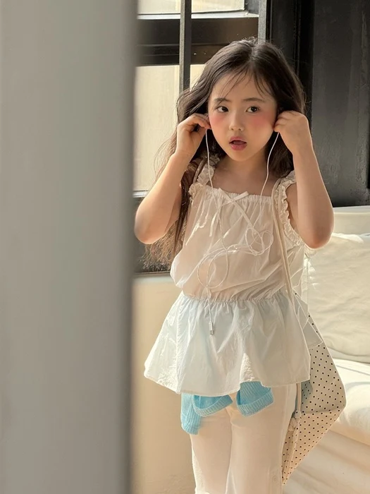 Shine Sleeveless Blouse Shine Sleeveless Blouse