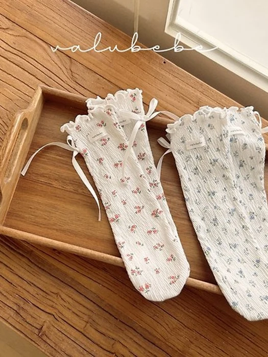 Floral Ribbon Rolled Socks