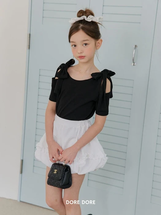Ribbon Off-Shoulder Tee Ribbon Off-Shoulder Tee
